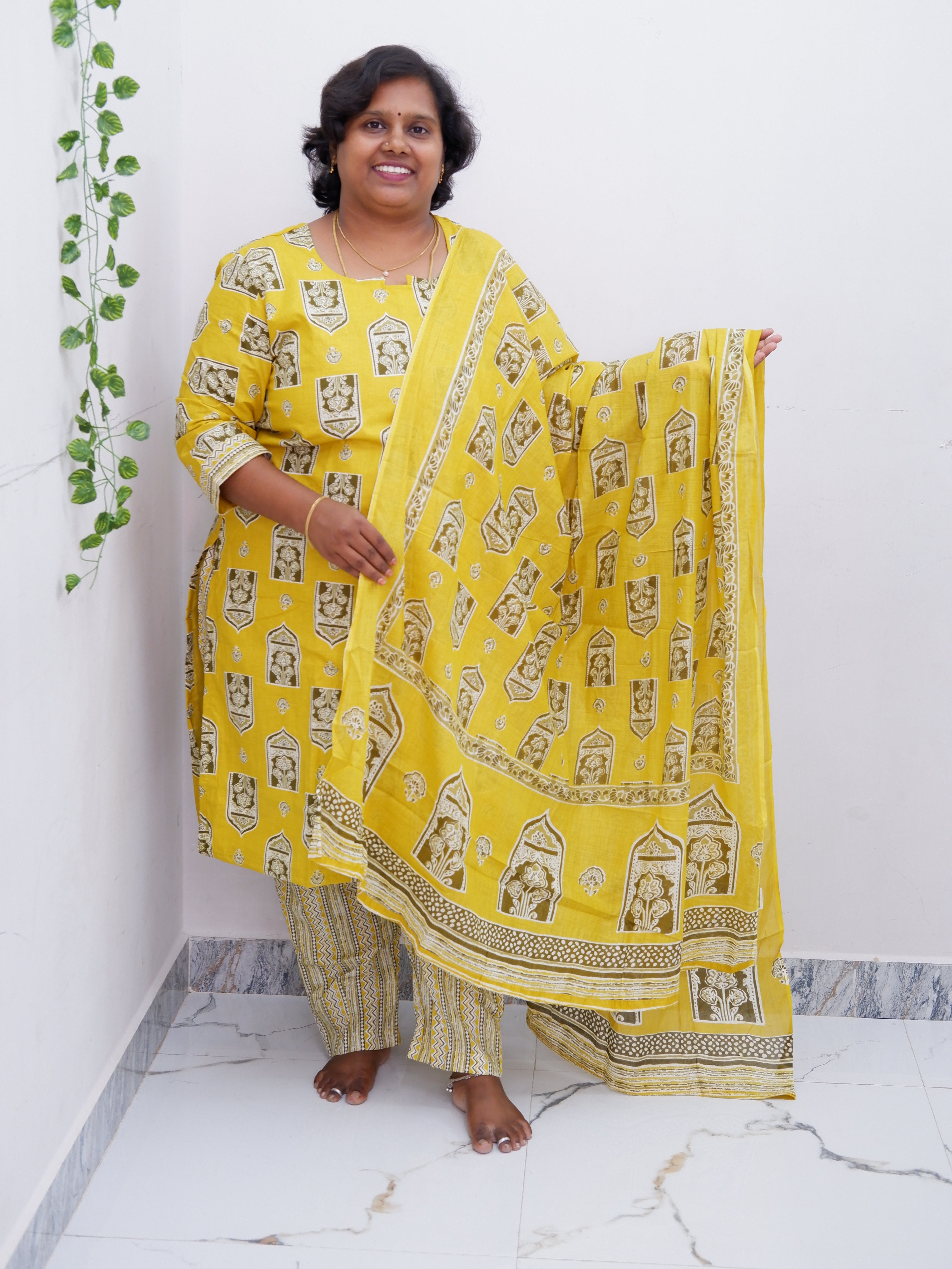 Graceful Cotton Printed Salwar Suit with Shawl – Casual & Festive Wear