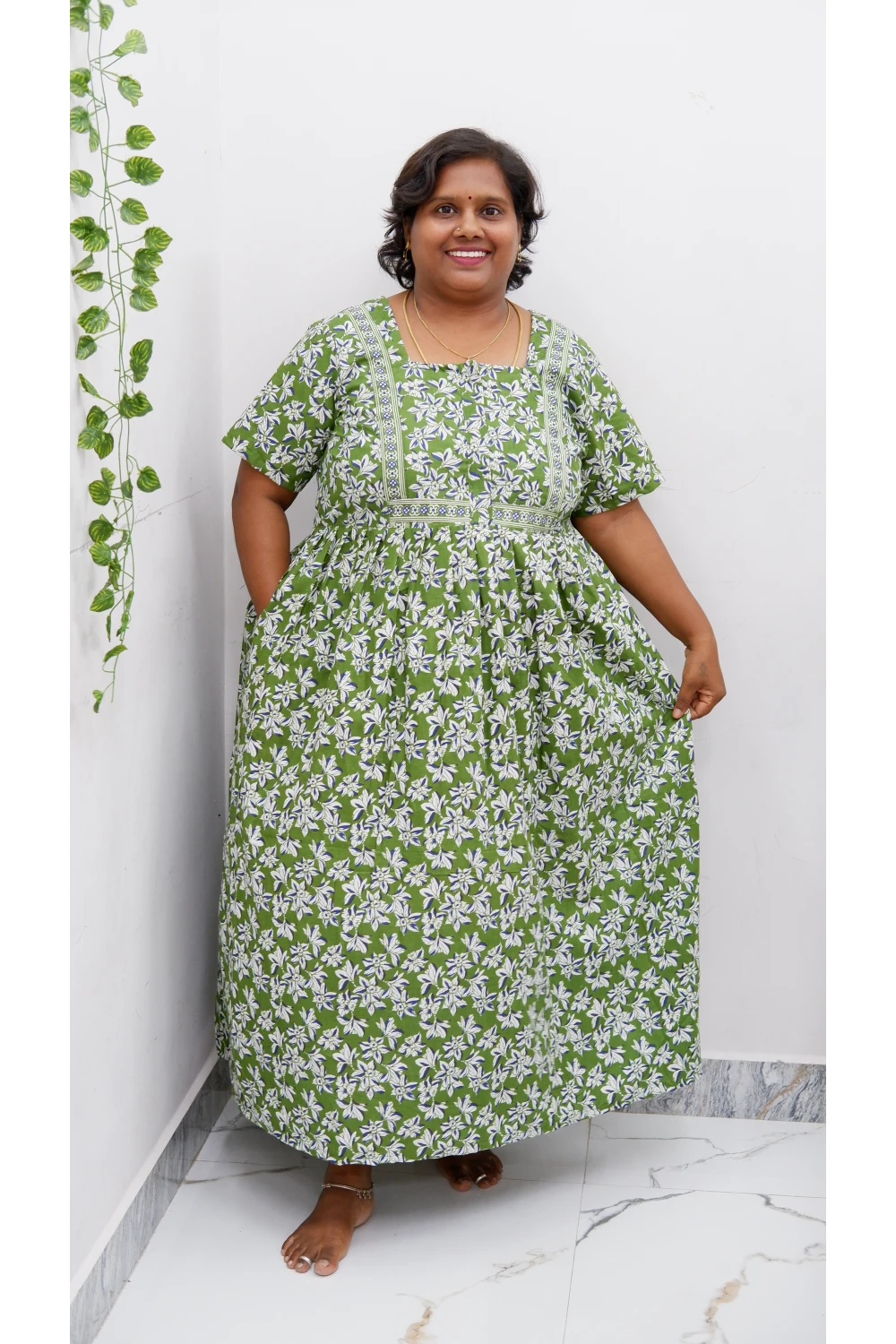 Midi Frock with Back Knot & Front Zip Jyothi Cotton Nighty