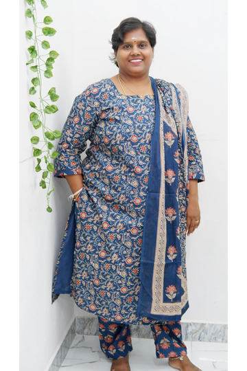 Graceful Cotton Printed Salwar Suit with Shawl – Casual & Festive Wear
