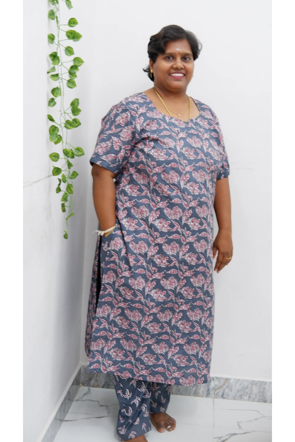 Graceful Cotton Printed Salwar Suit with Shawl – Casual & Festive Wear
