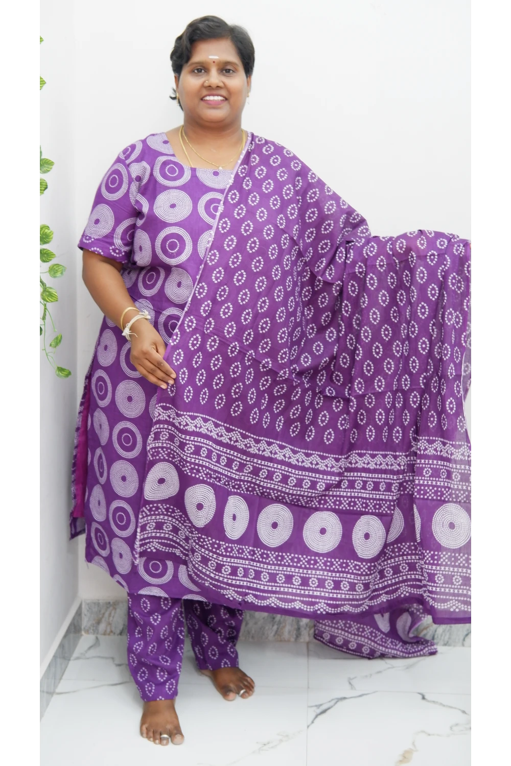 Graceful Cotton Printed Salwar Suit with Shawl – Casual & Festive Wear