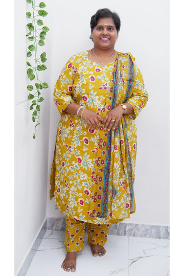 Graceful Cotton Printed Salwar Suit with Shawl – Casual & Festive Wear