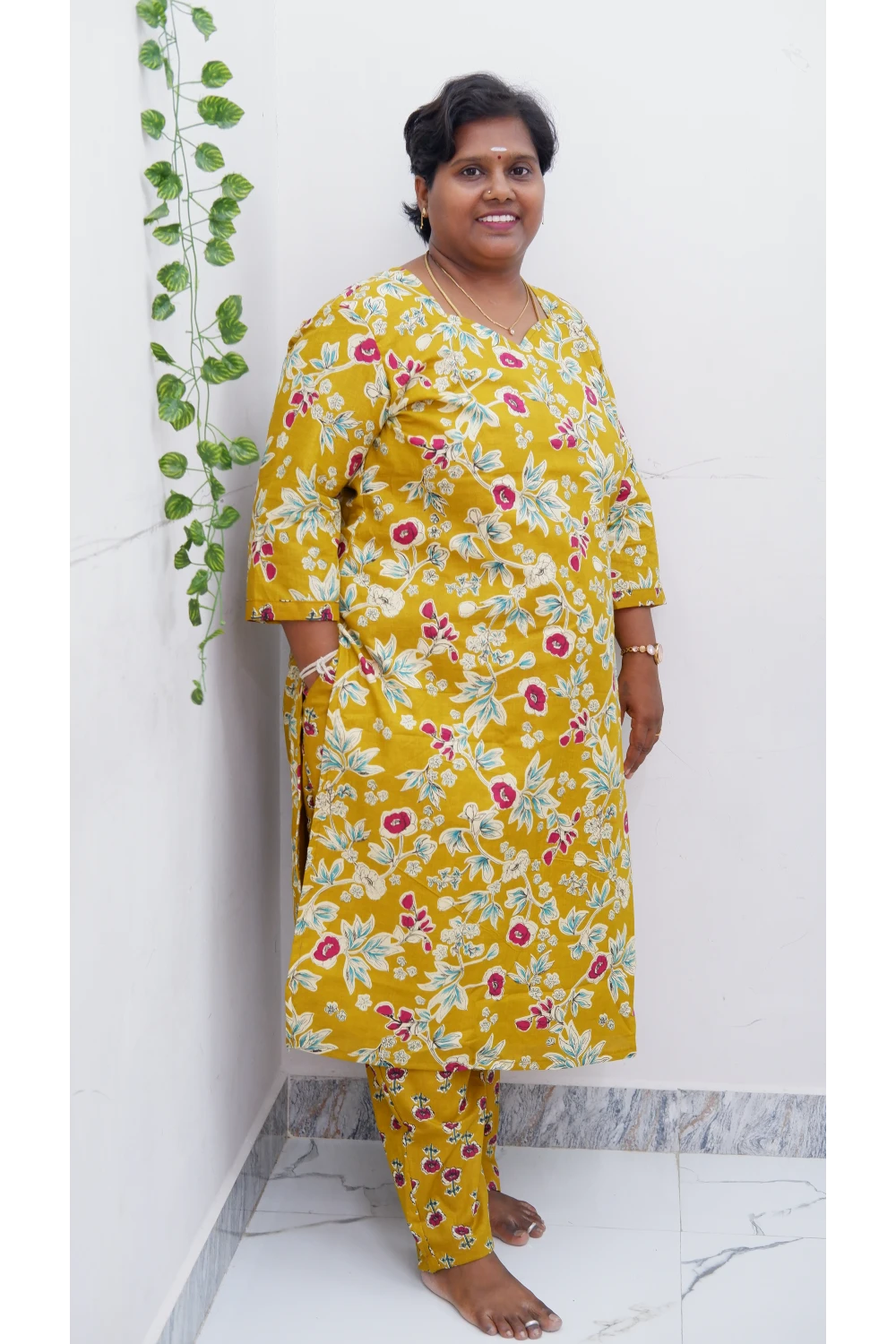 Graceful Cotton Printed Salwar Suit with Shawl – Casual & Festive Wear