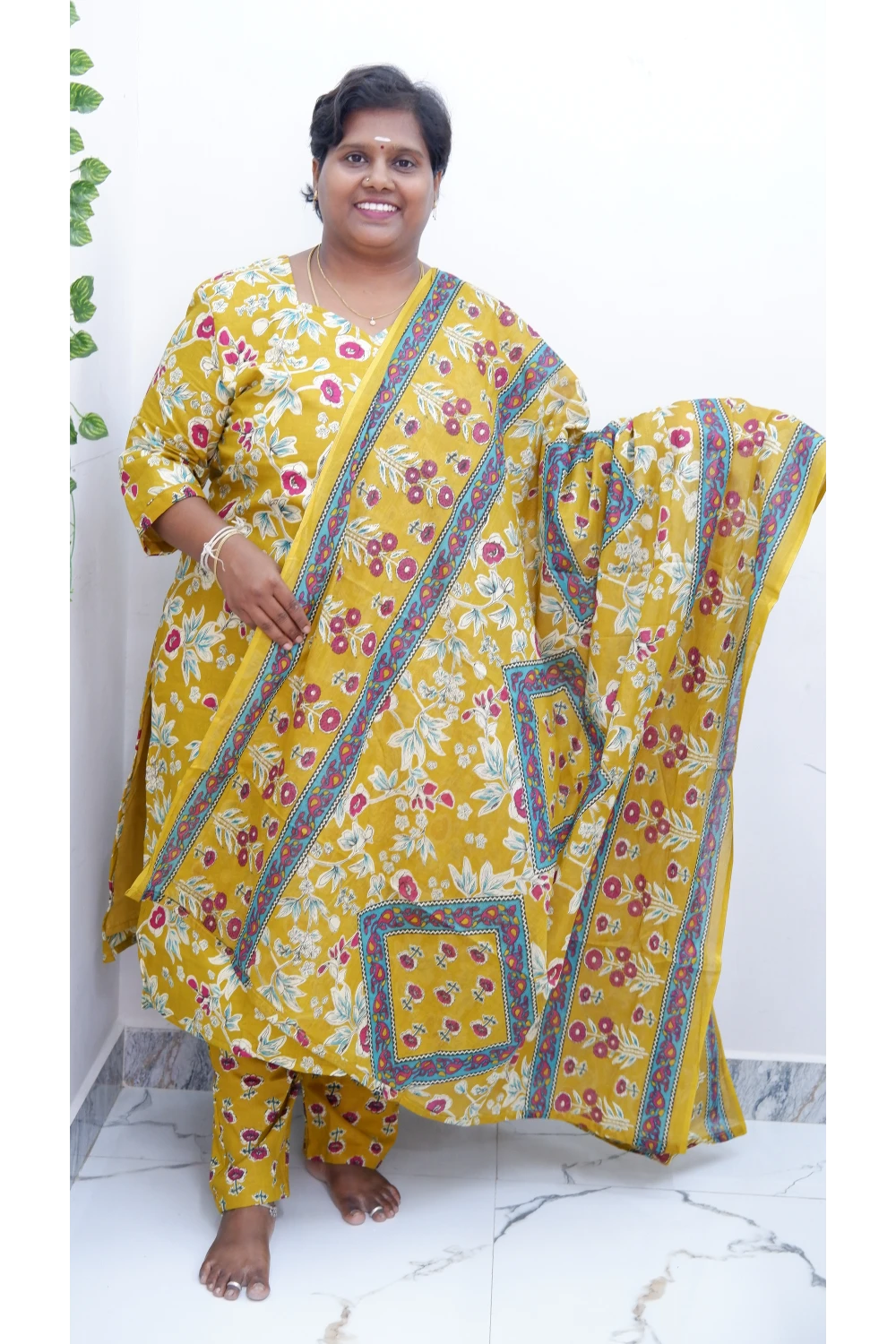 Graceful Cotton Printed Salwar Suit with Shawl – Casual & Festive Wear