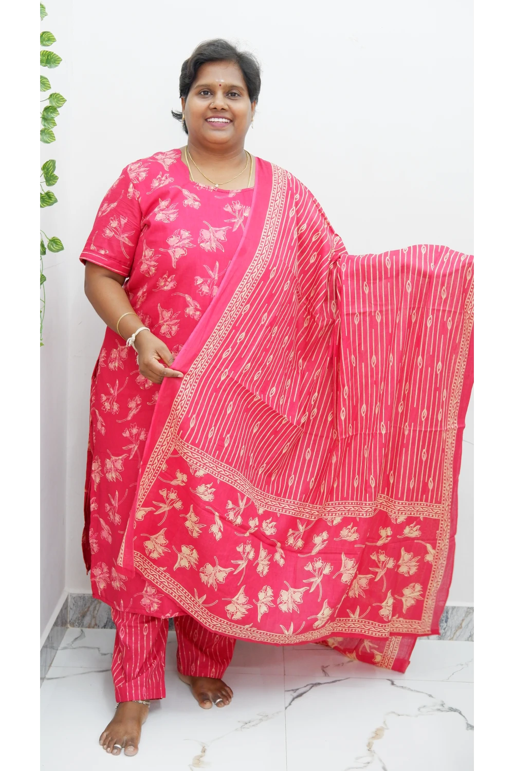 Graceful Cotton Printed Salwar Suit with Shawl – Casual & Festive Wear