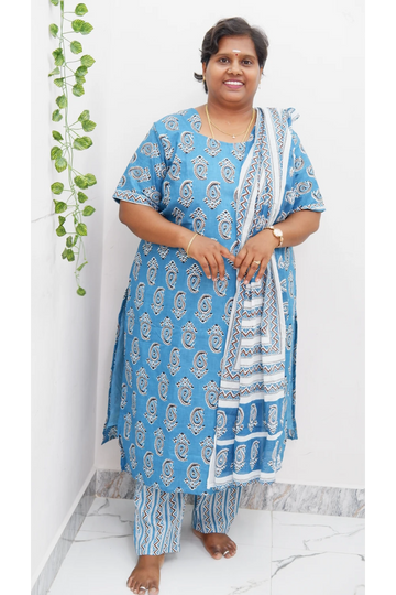 Graceful Cotton Printed Salwar Suit with Shawl – Casual & Festive Wear