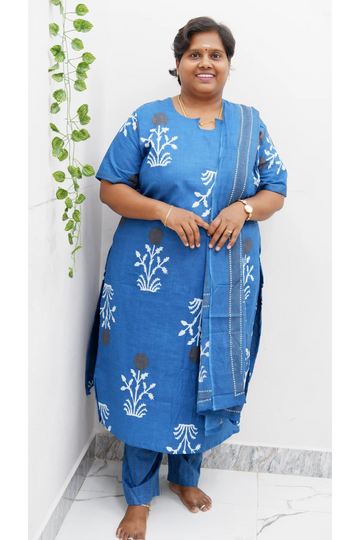 Graceful Cotton Printed Salwar Suit with Shawl – Casual & Festive Wear