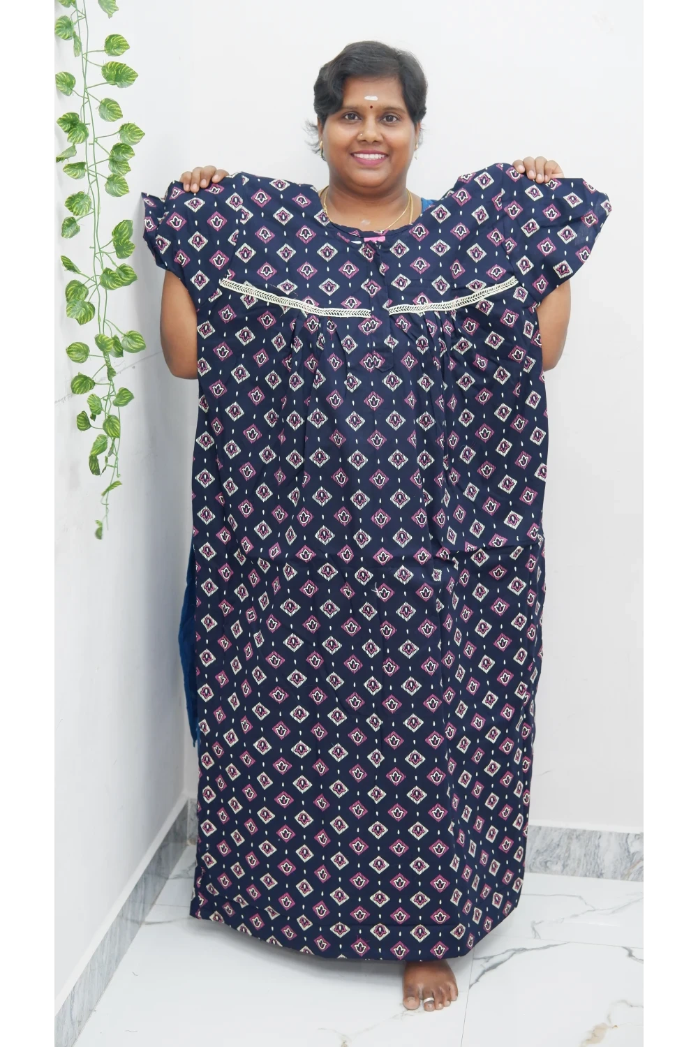 Elegant Zip-Front Pure Cotton Nighty