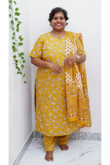 Graceful Cotton Printed Salwar Suit with Shawl – Casual & Festive Wear