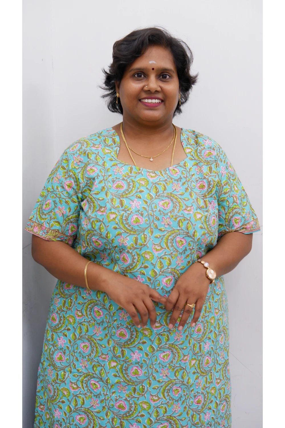 Graceful Cotton Printed Salwar Suit with Shawl – Casual & Festive Wear