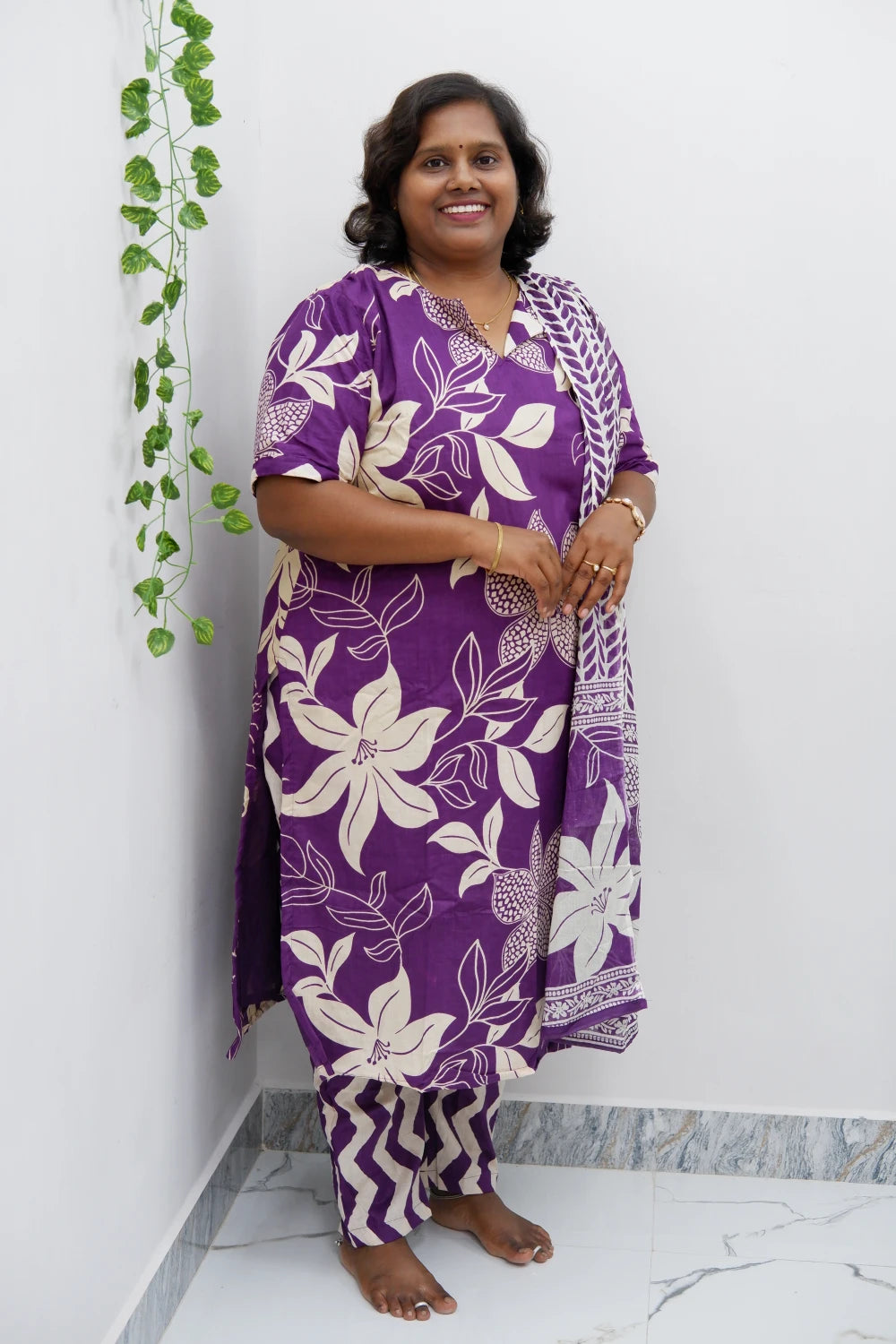 Graceful Cotton Printed Salwar Suit with Shawl – Casual & Festive Wear