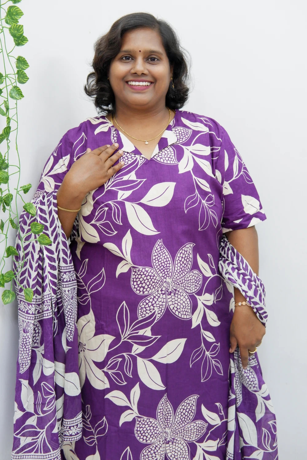 Graceful Cotton Printed Salwar Suit with Shawl – Casual & Festive Wear