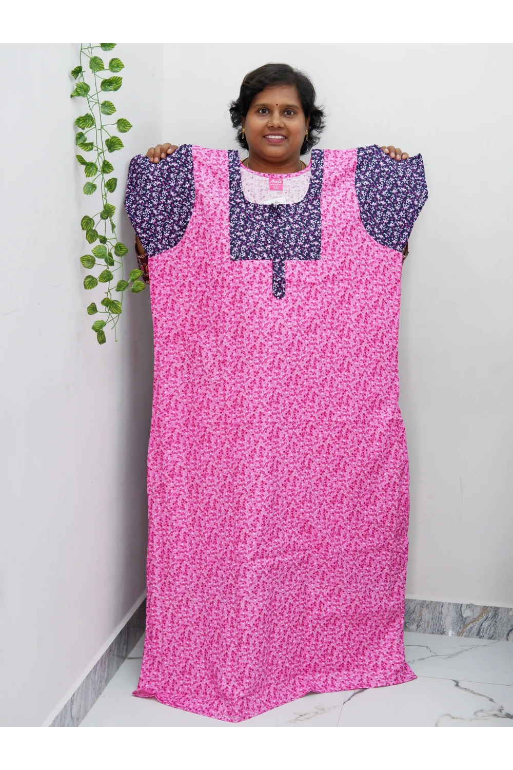 Elegant Zip-Front Pure Cotton Nighty